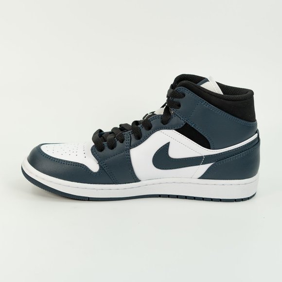 Nike Air Jordan 1 Mid 'Armory Navy' 554724-411 Navy Blue size 8 - Picture 3 of 10
